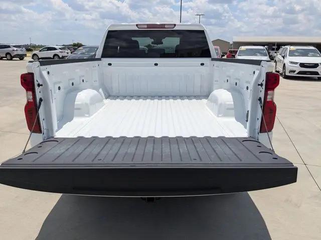 2024 Chevrolet Silverado 1500 2WD Double Cab Standard Bed Custom