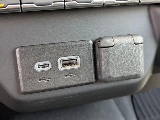 2024 Chevrolet Silverado 1500 2WD Double Cab Standard Bed Custom