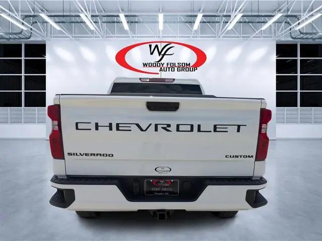 2024 Chevrolet Silverado 1500 2WD Double Cab Standard Bed Custom