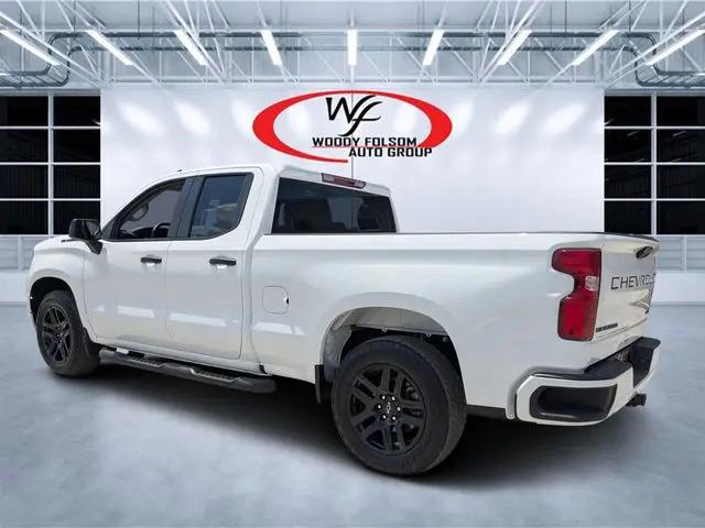 2024 Chevrolet Silverado 1500 2WD Double Cab Standard Bed Custom