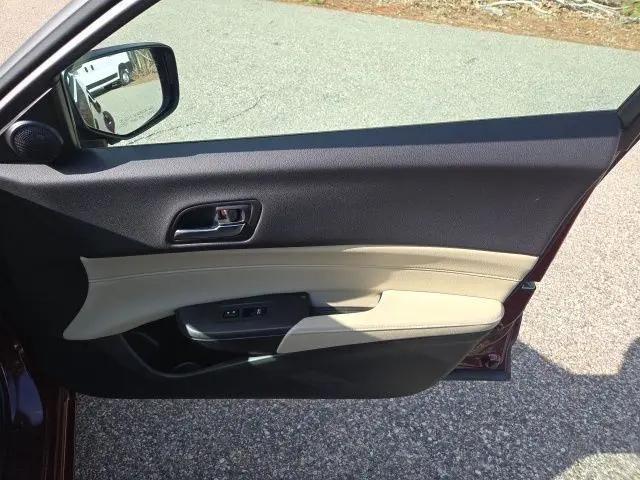 2016 Acura ILX Premium Package