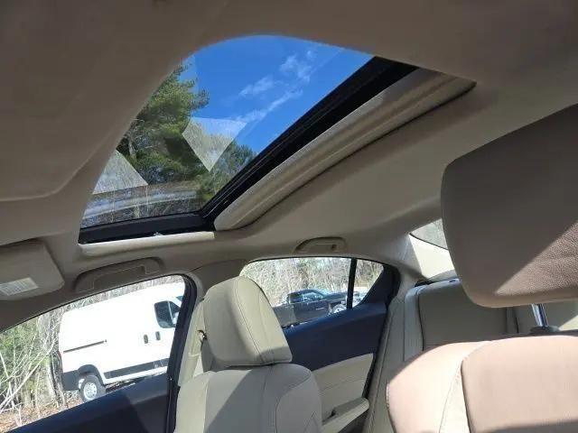 2016 Acura ILX Premium Package