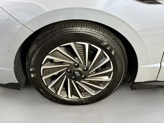 2024 Hyundai Sonata Hybrid Limited