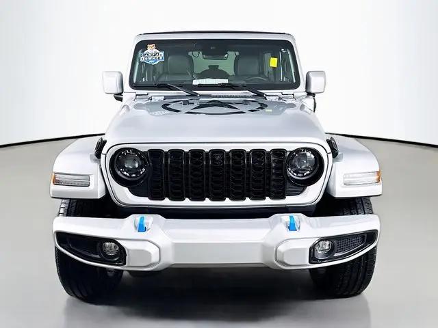 2024 Jeep Wrangler 4xe Summit 4xe