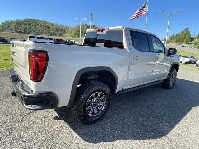 2026 GMC Sierra 1500 Crew Cab, Short Bed, AT4X, 4WD