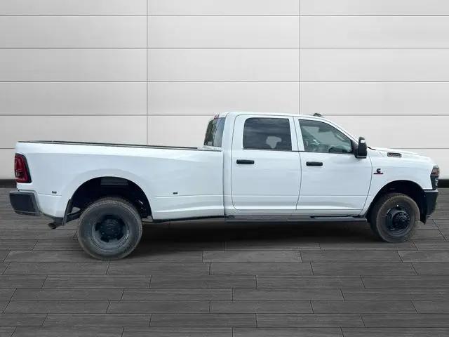 2026 Ram 3500 Tradesman Crew Cab 4x4 8' Box