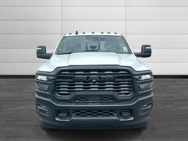 2026 Ram 3500 Tradesman Crew Cab 4x4 8 Box