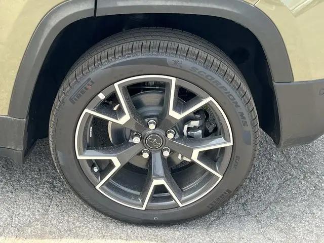 2026 Jeep Cherokee Overland 4x4
