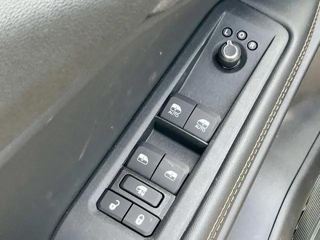 2026 Jeep Cherokee Overland 4x4
