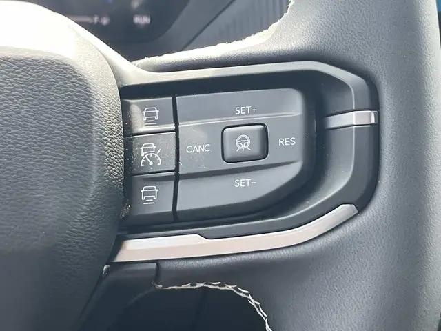 2026 Jeep Cherokee Overland 4x4