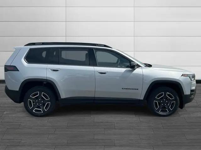 2026 Jeep Cherokee Laredo 4x4