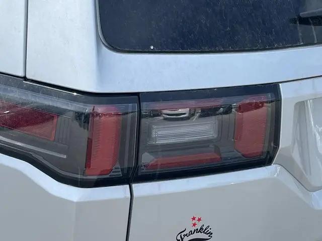 2026 Jeep Cherokee Laredo 4x4