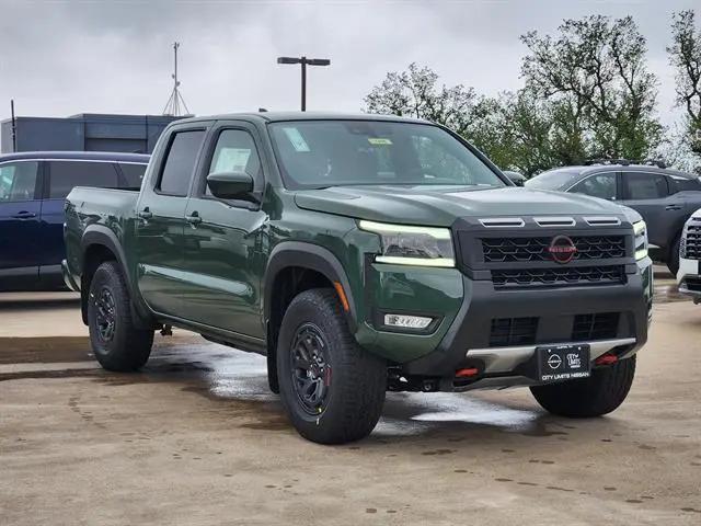 2026 Nissan Frontier Crew Cab PRO-4X 4x4