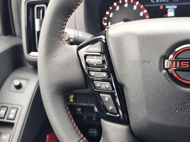 2026 Nissan Frontier Crew Cab PRO-4X 4x4