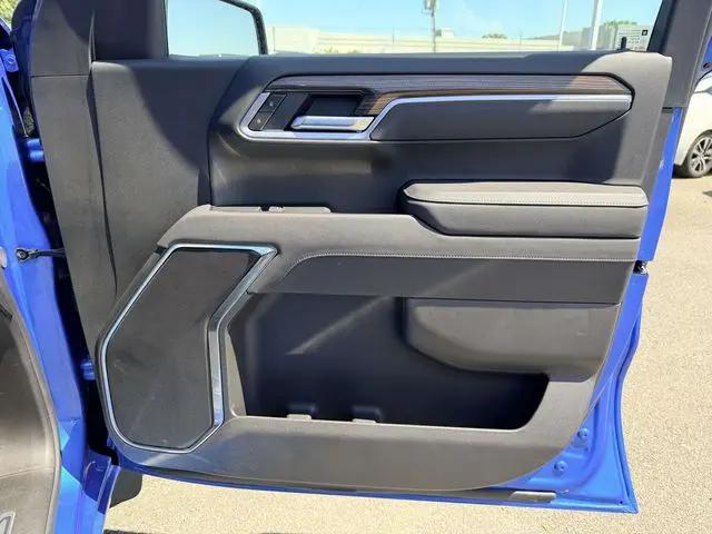 2026 Chevrolet Silverado 1500 4WD Crew Cab Short Bed RST