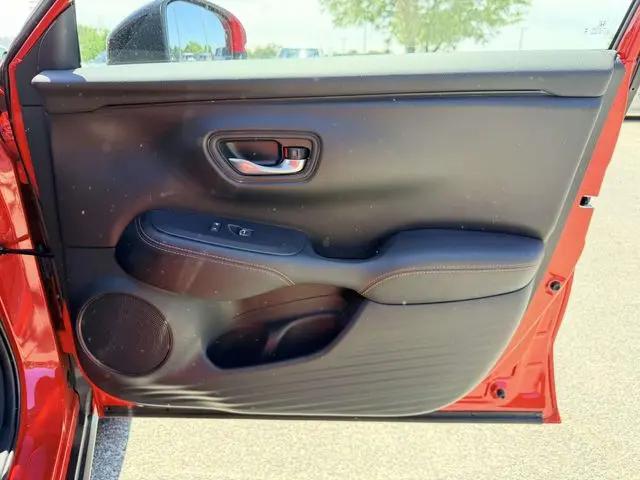 2025 Honda HR-V AWD Sport