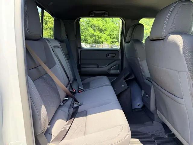 2026 Nissan Frontier Crew Cab SV 4x4