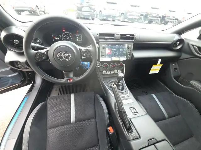2026 Toyota GR86 Premium