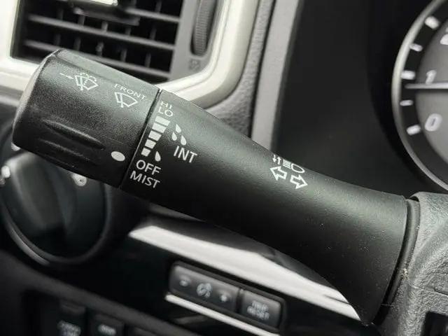 2021 Nissan Titan Crew Cab SV 4x4