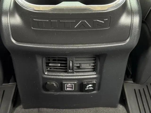 2021 Nissan Titan Crew Cab SV 4x4