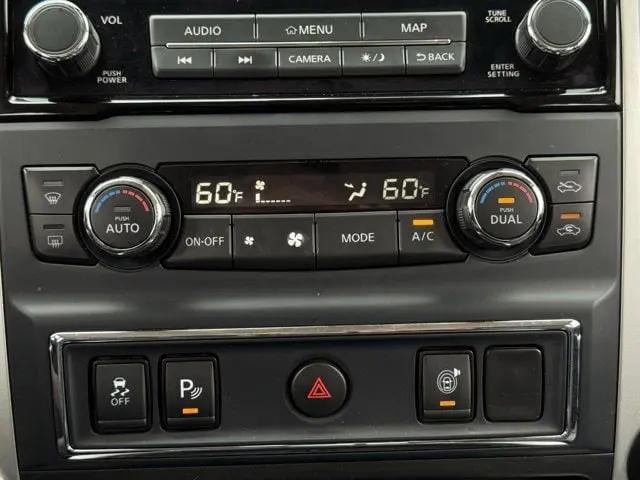 2021 Nissan Titan Crew Cab SV 4x4