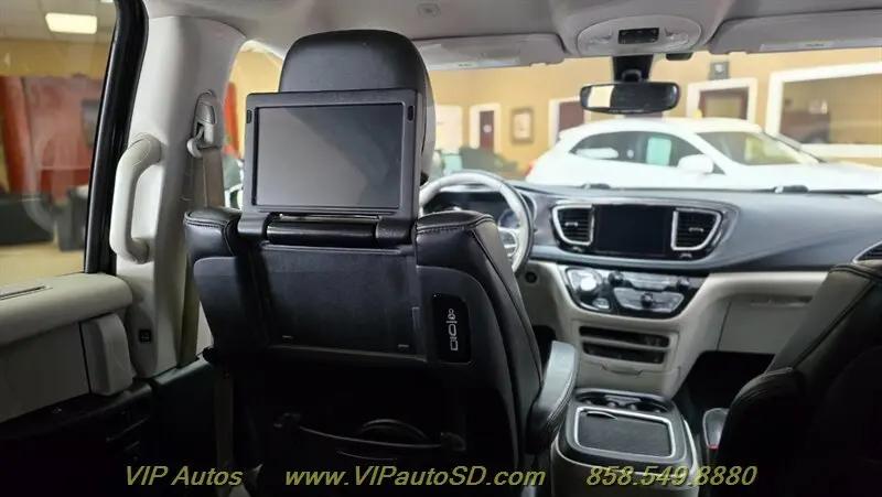 2019 Chrysler Pacifica Limited