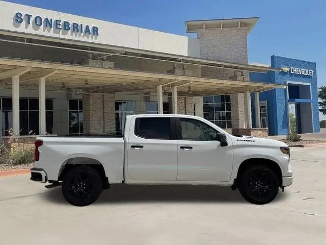 2026 Chevrolet Silverado 1500 2WD Crew Cab Short Bed Custom