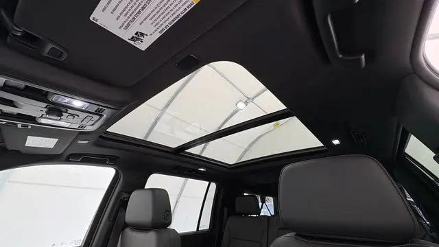 2024 Chevrolet Suburban Z71