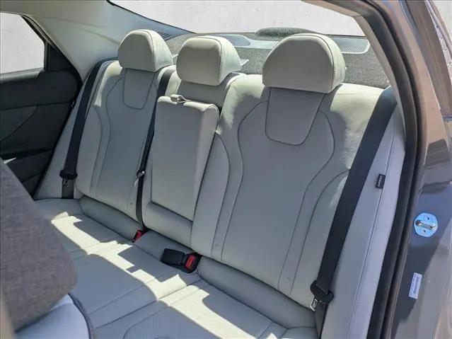 2026 Hyundai Elantra Hybrid Limited