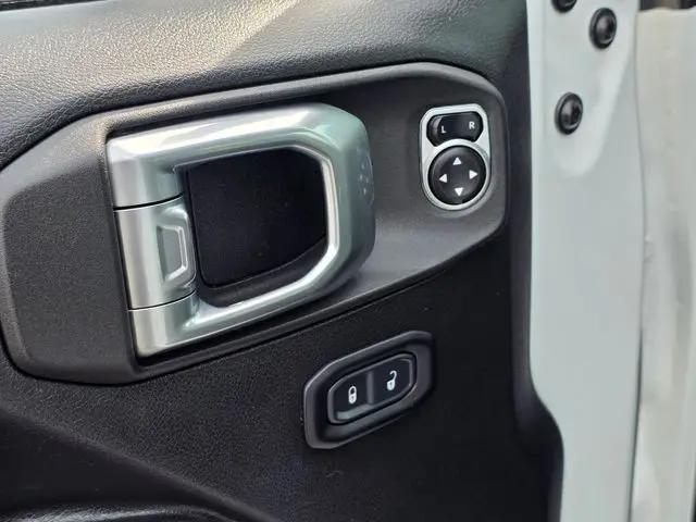 2023 Jeep Wrangler 4-Door Rubicon 4x4