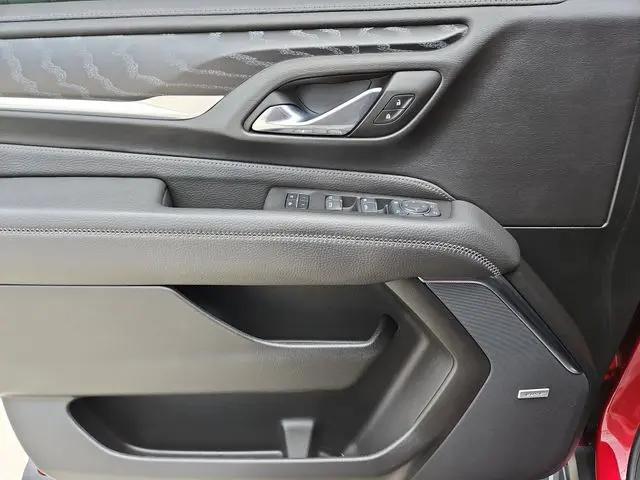2024 GMC Yukon 4WD Denali