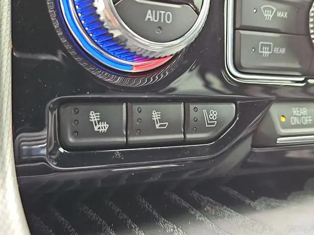 2024 GMC Yukon 4WD Denali