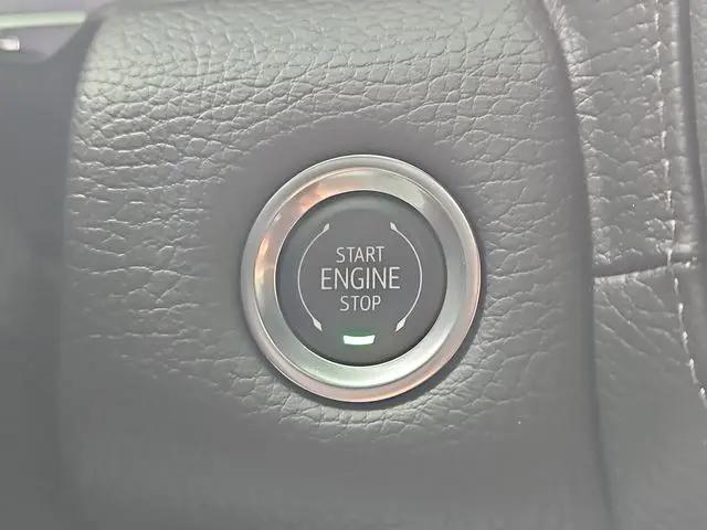 2024 GMC Yukon 4WD Denali