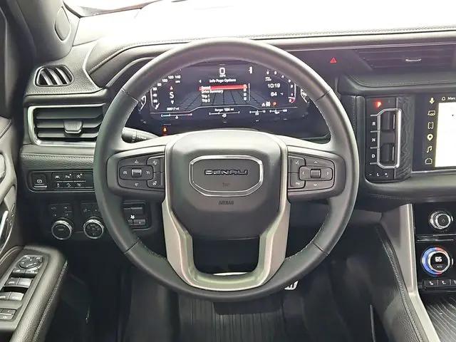 2024 GMC Yukon 4WD Denali