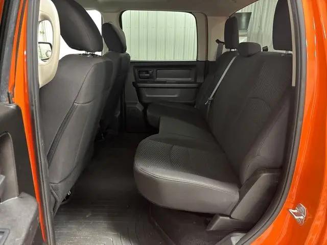 2019 Ram 1500 Classic Express Crew Cab 4x4 5'7" Box