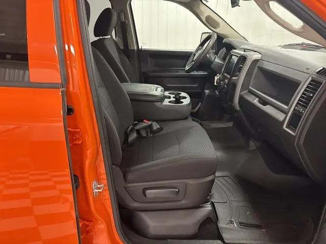 2019 Ram 1500 Classic Express Crew Cab 4x4 5'7" Box