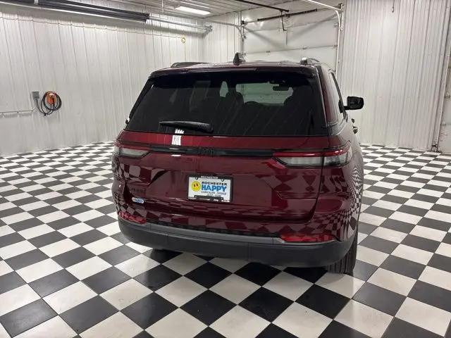 2026 Jeep Grand Cherokee Altitude 4x4