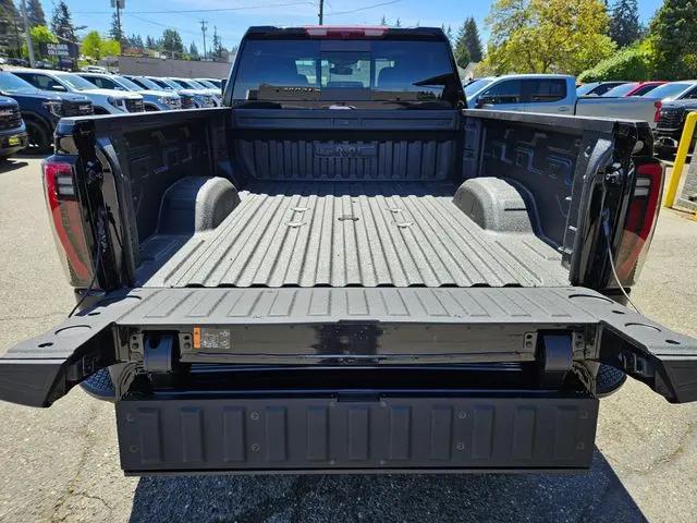 2026 GMC Sierra 2500HD Crew Cab, Standard Bed, AT4, 4WD