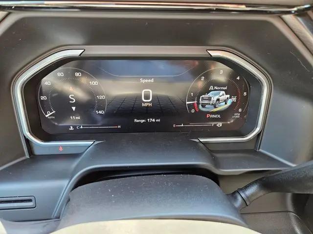 2026 GMC Sierra 2500HD Crew Cab, Standard Bed, AT4, 4WD
