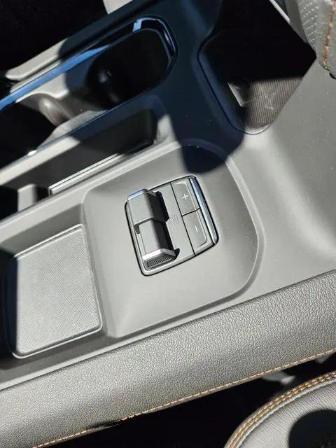 2026 GMC Sierra 2500HD Crew Cab, Standard Bed, AT4, 4WD