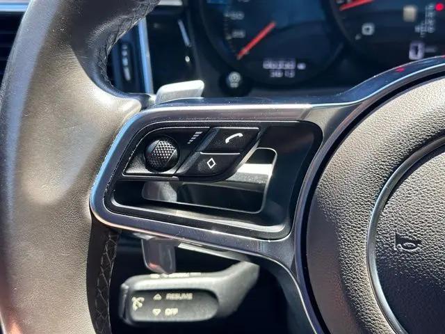 2017 Porsche Macan Macan
