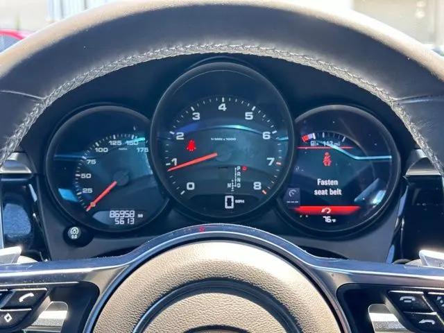 2017 Porsche Macan Macan
