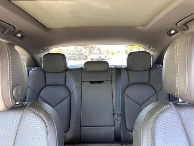 2017 Porsche Macan Macan
