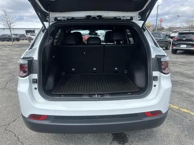 2023 Jeep Compass Latitude 4x4