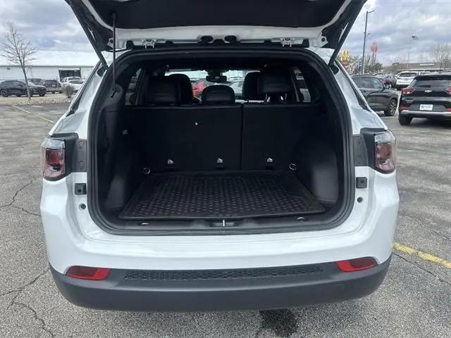 2023 Jeep Compass Latitude 4x4