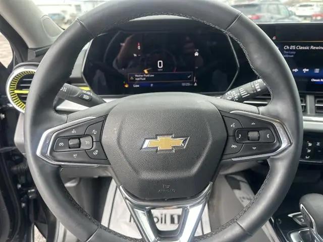 2025 Chevrolet Trax FWD LT