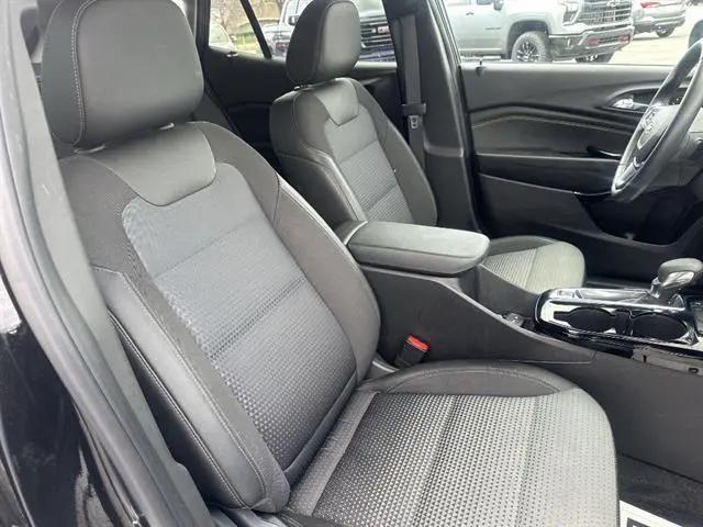 2025 Chevrolet Trax FWD LT