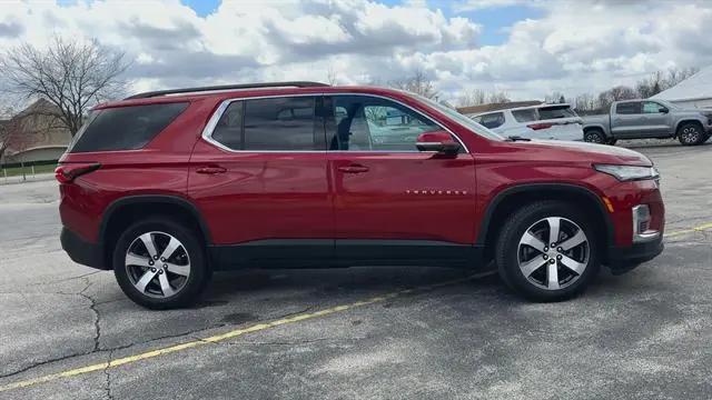 2023 Chevrolet Traverse AWD LT Leather