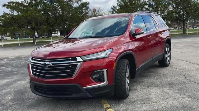 2023 Chevrolet Traverse AWD LT Leather