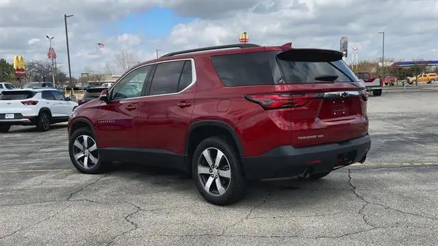 2023 Chevrolet Traverse AWD LT Leather